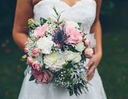 Added Touch Flowers & Gifts, in Philadelphia, Mississippi