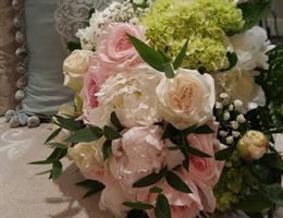 Countryside Florist, in Londonderry, New Hampshire