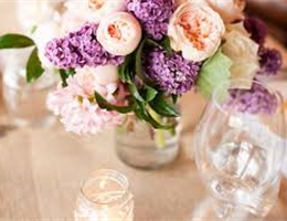 Cut 1 Floral Designs, in Hoboken, New Jersey