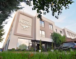 Te Stela Resort is a  World Class Wedding Venues Gold Member