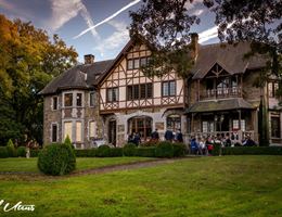 Chateau de Presseux is a  World Class Wedding Venues Gold Member