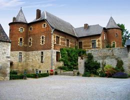 Chateau-Ferme de Marsinne is a  World Class Wedding Venues Gold Member