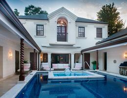 Sandy Lane Hotel is a  World Class Wedding Venues Gold Member