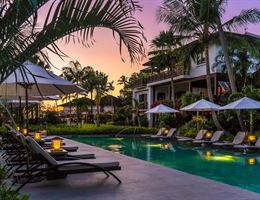 The Sandpiper is a  World Class Wedding Venues Gold Member