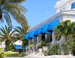 Rosedon Hotel is a  World Class Wedding Venues Gold Member