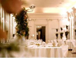 Grand Hyatt Berlin is a  World Class Wedding Venues Gold Member