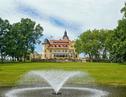 Schlosshotel Wendorf is a  World Class Wedding Venues Gold Member