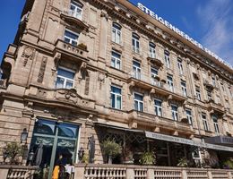 Steigenberger Parkhotel is a  World Class Wedding Venues Gold Member