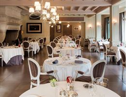 Hotel le Vallon de Valrugues & Spa is a  World Class Wedding Venues Gold Member