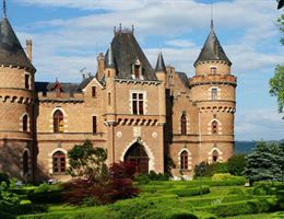 Chateau de Maulmont is a  World Class Wedding Venues Gold Member