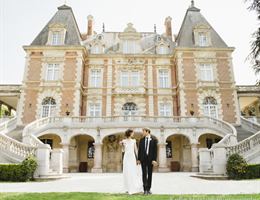 Chateau Bouffemont is a  World Class Wedding Venues Gold Member