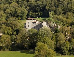 Castle of Cas is a  World Class Wedding Venues Gold Member