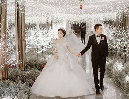 The Trans Luxury Hotel is a  World Class Wedding Venues Gold Member