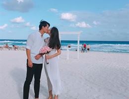 Hard Rock Hotel Cancun is a  World Class Wedding Venues Gold Member