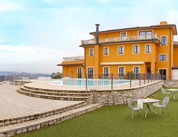 Hotel Fortebraccio is a  World Class Wedding Venues Gold Member