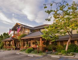 Cambria Pines Lodge is a  World Class Wedding Venues Gold Member