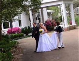 Historic Michabelle is a  World Class Wedding Venues Gold Member