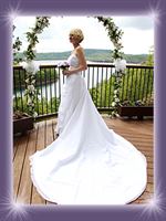 Circle of Light Weddings is a  World Class Wedding Venues Gold Member