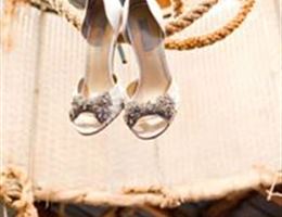 Buck Ridge Barn is a  World Class Wedding Venues Gold Member