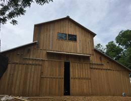 The Barn at Richwoods is a  World Class Wedding Venues Gold Member