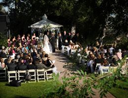 La Canada Flintridge Country Club is a  World Class Wedding Venues Gold Member
