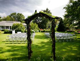Stoweflake Mountain Resort And Spa is a  World Class Wedding Venues Gold Member