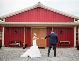 Rick's Place At Bryan Cattle Co. is a  World Class Wedding Venues Gold Member