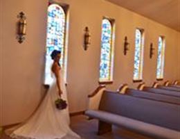 Boulevard Wedding Chapel is a  World Class Wedding Venues Gold Member