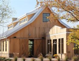 Cedar Creek In New Haven is a  World Class Wedding Venues Gold Member