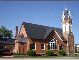 The Olde Gahanna Sanctuary is a  World Class Wedding Venues Gold Member