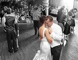 Brett Favre's Steakhouse is a  World Class Wedding Venues Gold Member