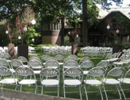 Charles H. MacNider Art Museum is a  World Class Wedding Venues Gold Member