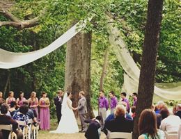 The Righteous Oaks Sancutary Ballroom is a  World Class Wedding Venues Gold Member