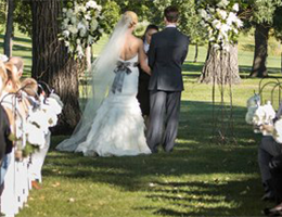 Oxbow Country Club is a  World Class Wedding Venues Gold Member