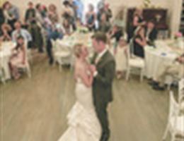 Seabrook Town Hall is a  World Class Wedding Venues Gold Member