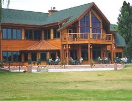 Canyon Lake Resort is a  World Class Wedding Venues Gold Member