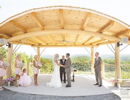 Le Belvedere is a  World Class Wedding Venues Gold Member