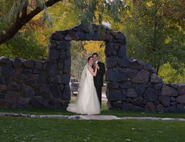 River Paradise Weddings is a  World Class Wedding Venues Gold Member