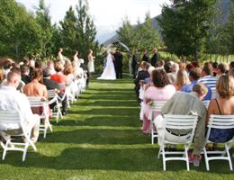 Genoa Lakes Golf Club and Resort is a  World Class Wedding Venues Gold Member
