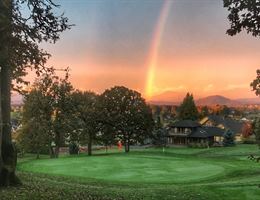 Corvallis Country Club is a  World Class Wedding Venues Gold Member