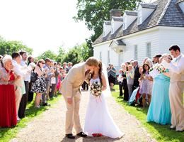 Historic Smithfield Plantation is a  World Class Wedding Venues Gold Member