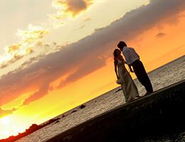 Mauna Lani Bay Hotel and Bungalows is a  World Class Wedding Venues Gold Member