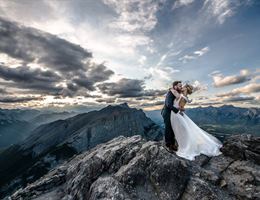 House of Dracula Hotel is a  World Class Wedding Venues Gold Member