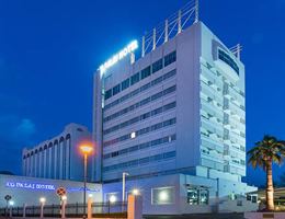 Al Falaj Hotel is a  World Class Wedding Venues Gold Member