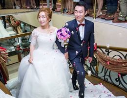 The Riviera Hotel is a  World Class Wedding Venues Gold Member