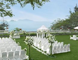 Repulse Bay is a  World Class Wedding Venues Gold Member