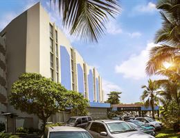 Pullman Douala Rabingha is a  World Class Wedding Venues Gold Member