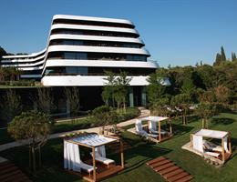 Hotel Lone is a  World Class Wedding Venues Gold Member