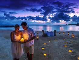 Sinalei Reef Resort and Spa is a  World Class Wedding Venues Gold Member