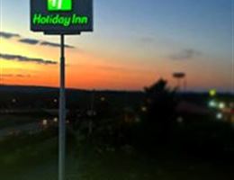 Holiday Inn Baku is a  World Class Wedding Venues Gold Member